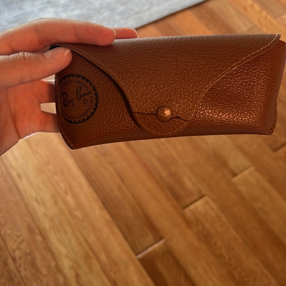 Authentic womans aviator Ray Ban sunglasses - Picture 3 of 5